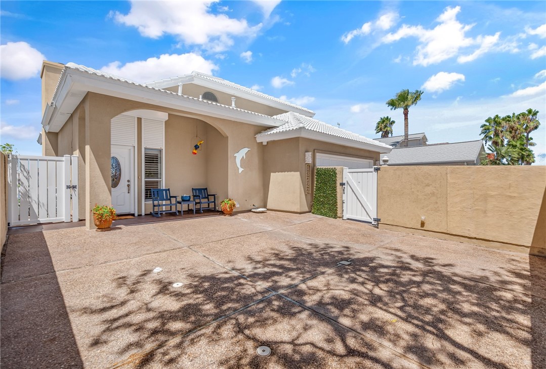 13722 Cayo Cantiles Street Corpus Christi TX 78418