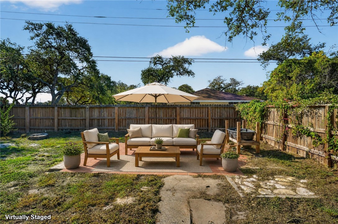 1407 Shadyside Drive Rockport TX 78382