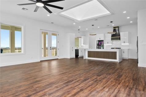 113 Port Saint Claire Aransas Pass TX 78336