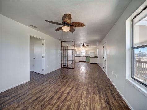613 Gulf Street Port Aransas TX 78373