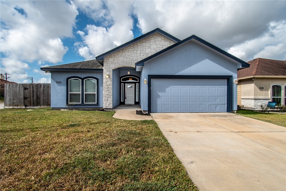 7225 Lake Serenity Drive Corpus Christi TX 78414