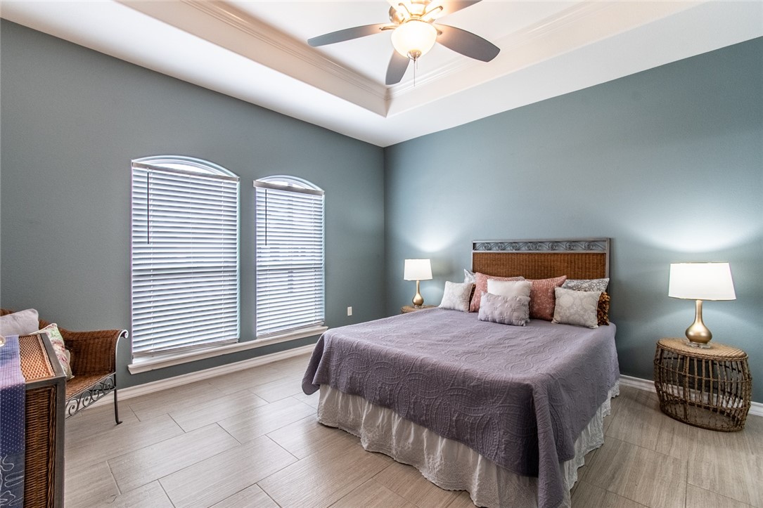 7225 Lake Serenity Drive Corpus Christi TX 78414
