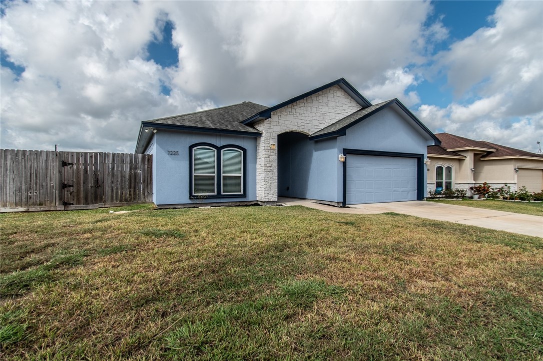7225 Lake Serenity Drive Corpus Christi TX 78414