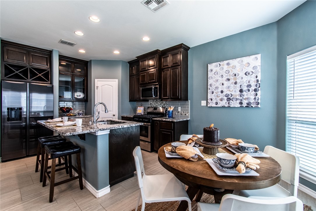 7225 Lake Serenity Drive Corpus Christi TX 78414