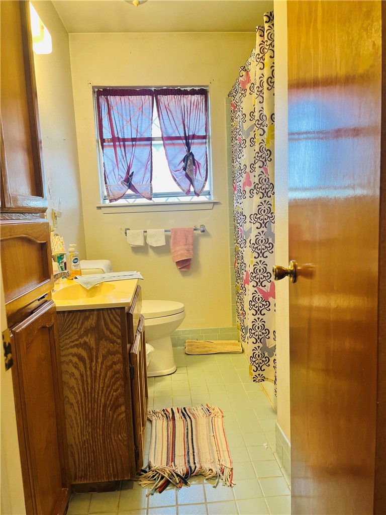 215 Hiawatha Corpus Christi TX 78405