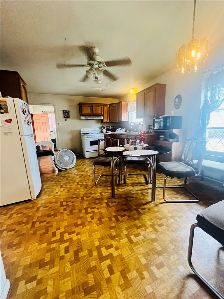 215 Hiawatha Corpus Christi TX 78405
