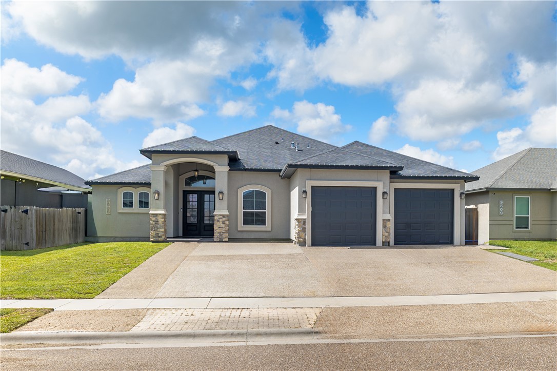 9505 Royal Oak Drive Corpus Christi TX 78410