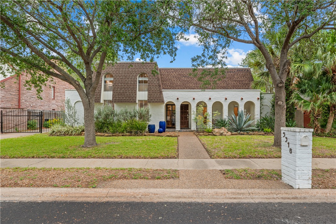 5318 River Oaks Drive Corpus Christi TX 78413