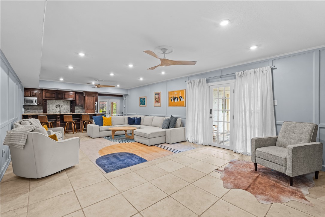 5318 River Oaks Drive Corpus Christi TX 78413