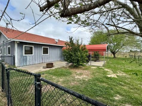 350 Quail Meadow Seadrift TX 77983