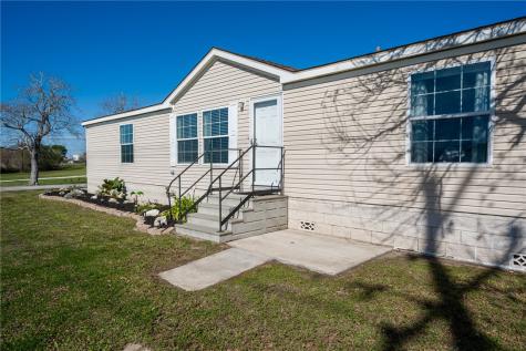 2222 Demory Lane Aransas Pass TX 78336