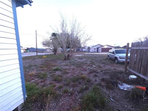 921 E A Avenue Kingsville TX 78363
