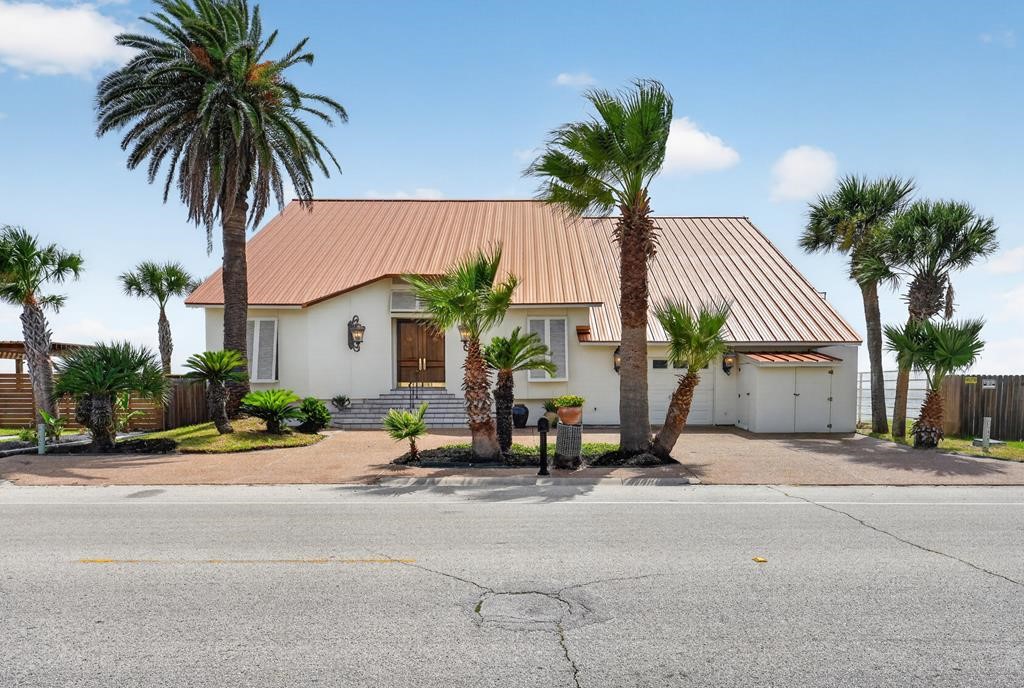 1840 Bay Shore Drive Rockport TX 78382