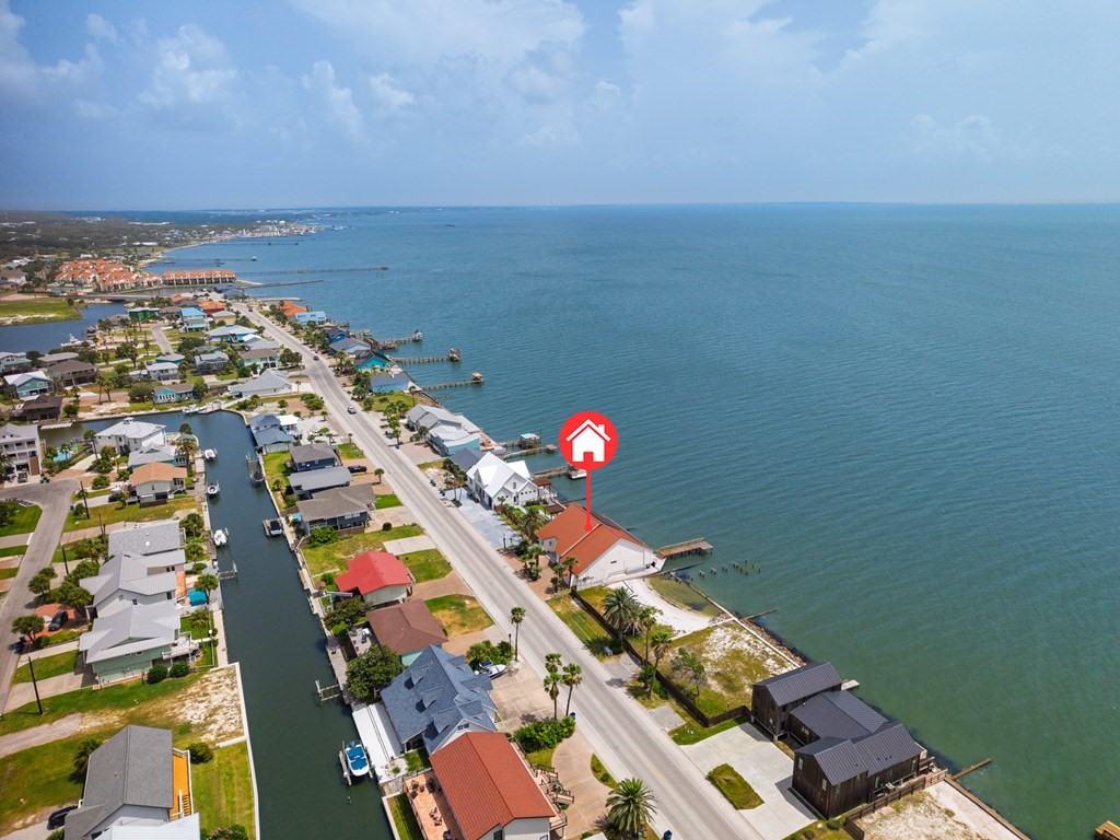 1840 Bay Shore Drive Rockport TX 78382