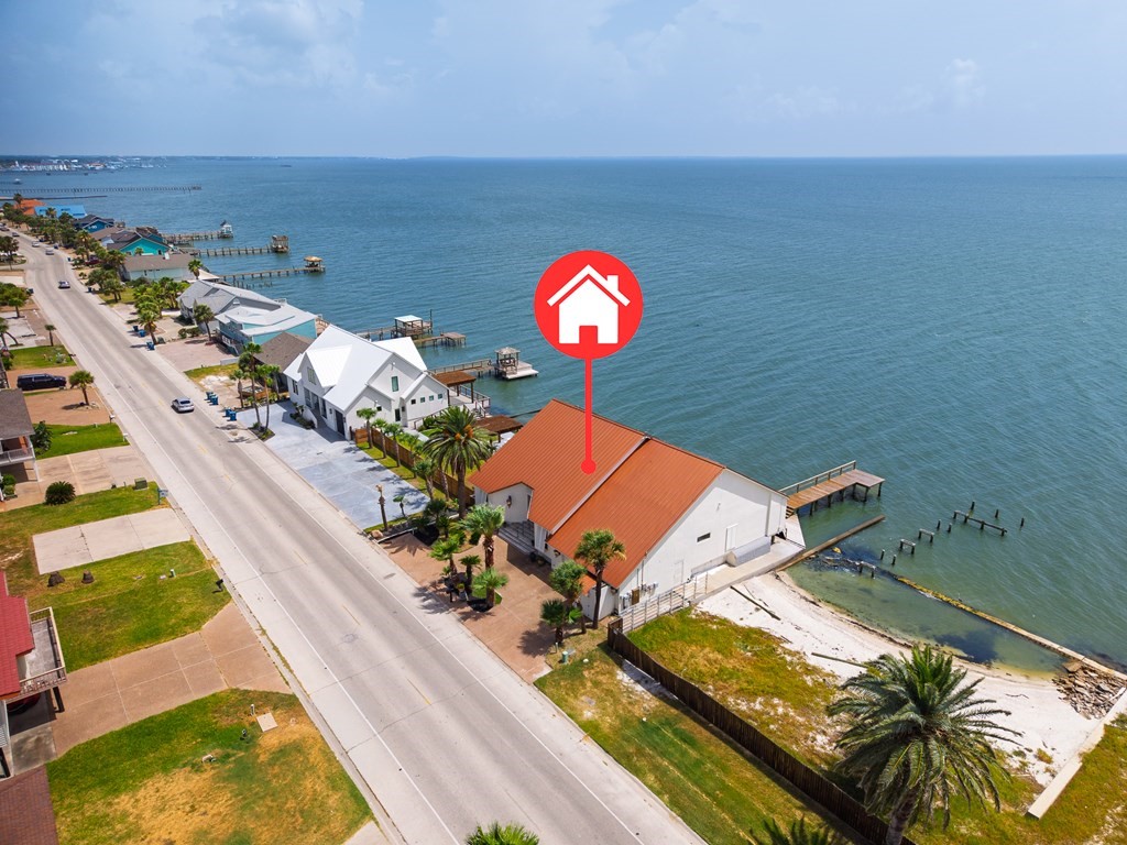 1840 Bay Shore Drive Rockport TX 78382