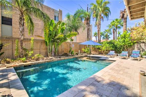 129 E Saturn Lane South Padre Island TX 78597