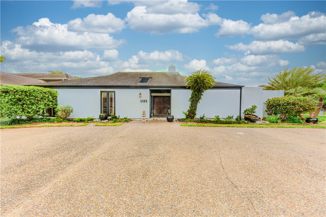 5305 Sugar Creek Drive Corpus Christi TX 78413
