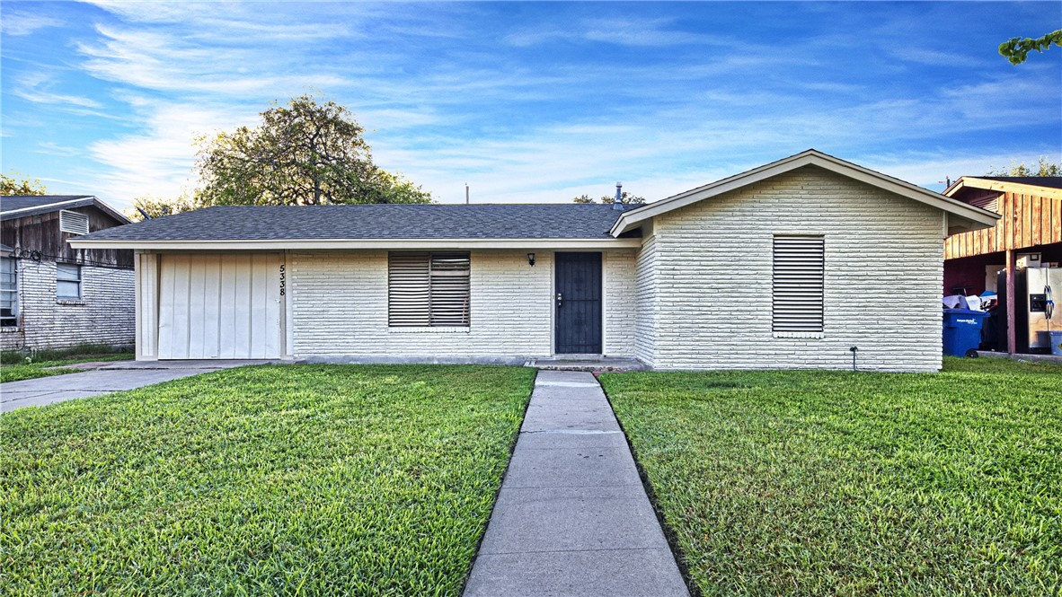 5338 Bowie Street Corpus Christi TX 78415