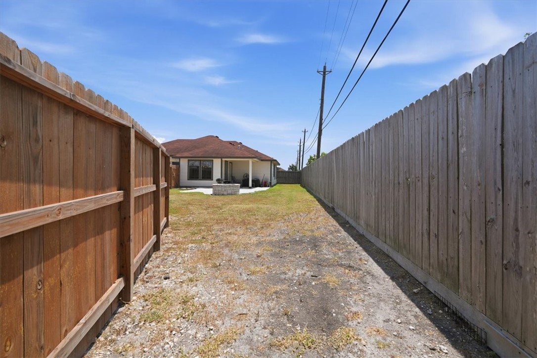 7201 Lake Tranquility Drive Corpus Christi TX 78414