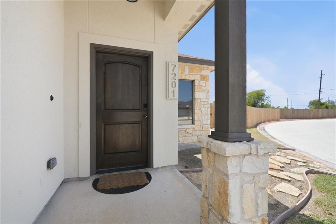 7201 Lake Tranquility Drive Corpus Christi TX 78414