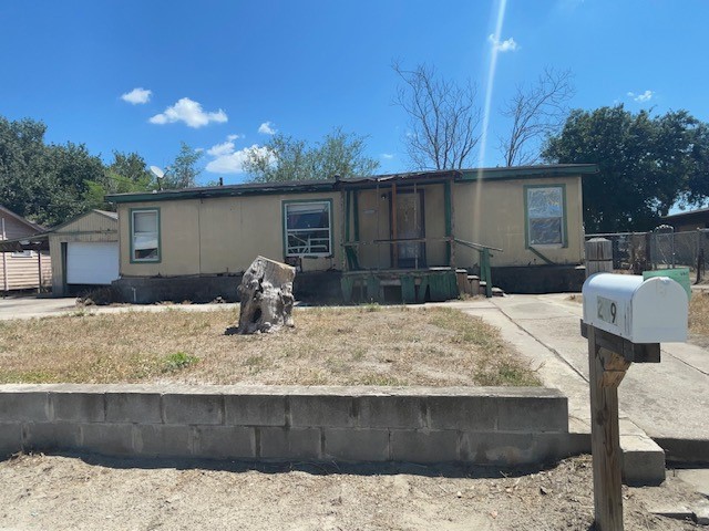 209 S Terrell Street Falfurrias TX 78355