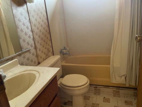 209 S Terrell Street Falfurrias TX 78355