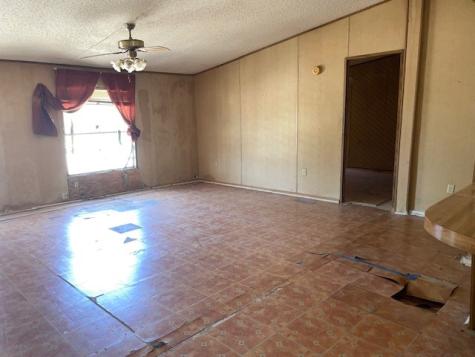 209 S Terrell Street Falfurrias TX 78355