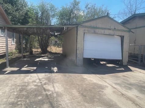 209 S Terrell Street Falfurrias TX 78355