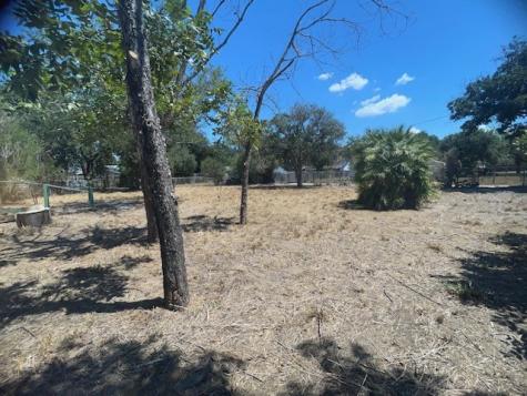 209 S Terrell Street Falfurrias TX 78355