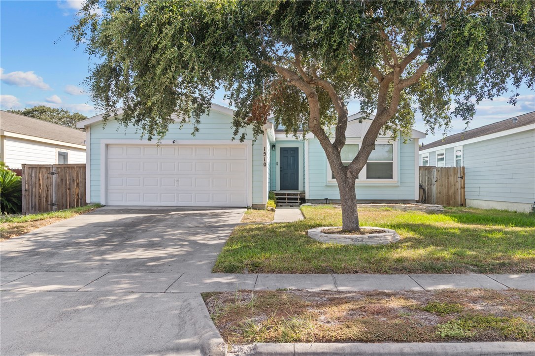 1510 Oak Harbor Drive Corpus Christi TX 78418