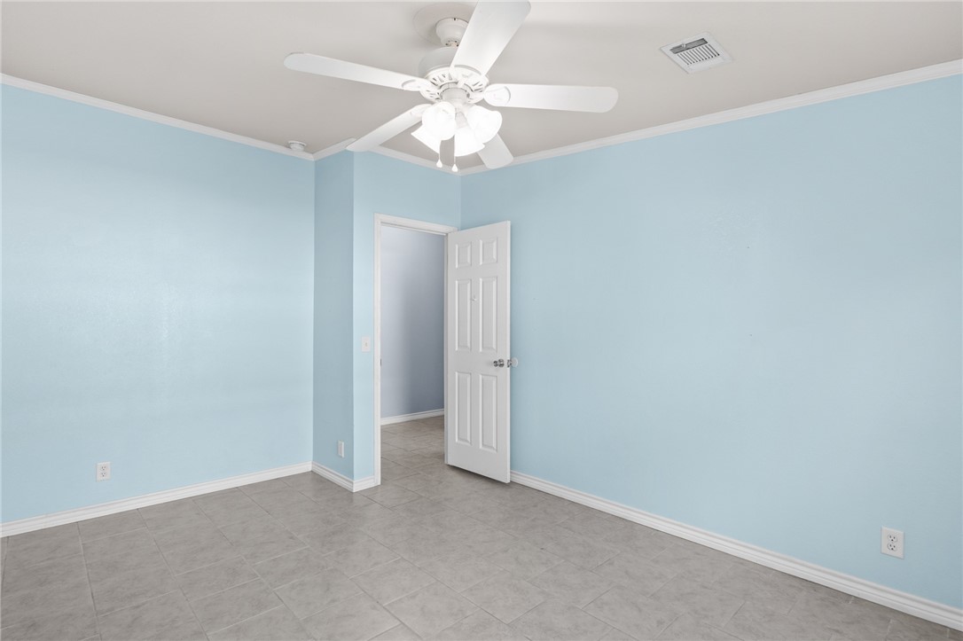 1510 Oak Harbor Drive Corpus Christi TX 78418
