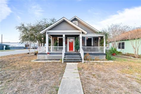 420 W Borden Street Sinton TX 78387