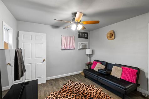 420 W Borden Street Sinton TX 78387