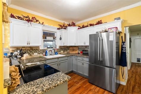 420 W Borden Street Sinton TX 78387