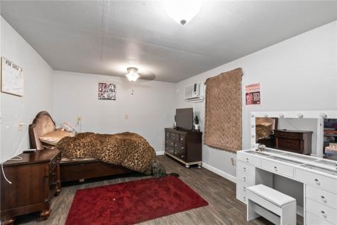 420 W Borden Street Sinton TX 78387