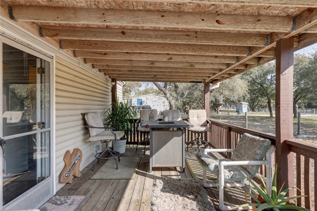 313 Rowe Street Rockport TX 78382