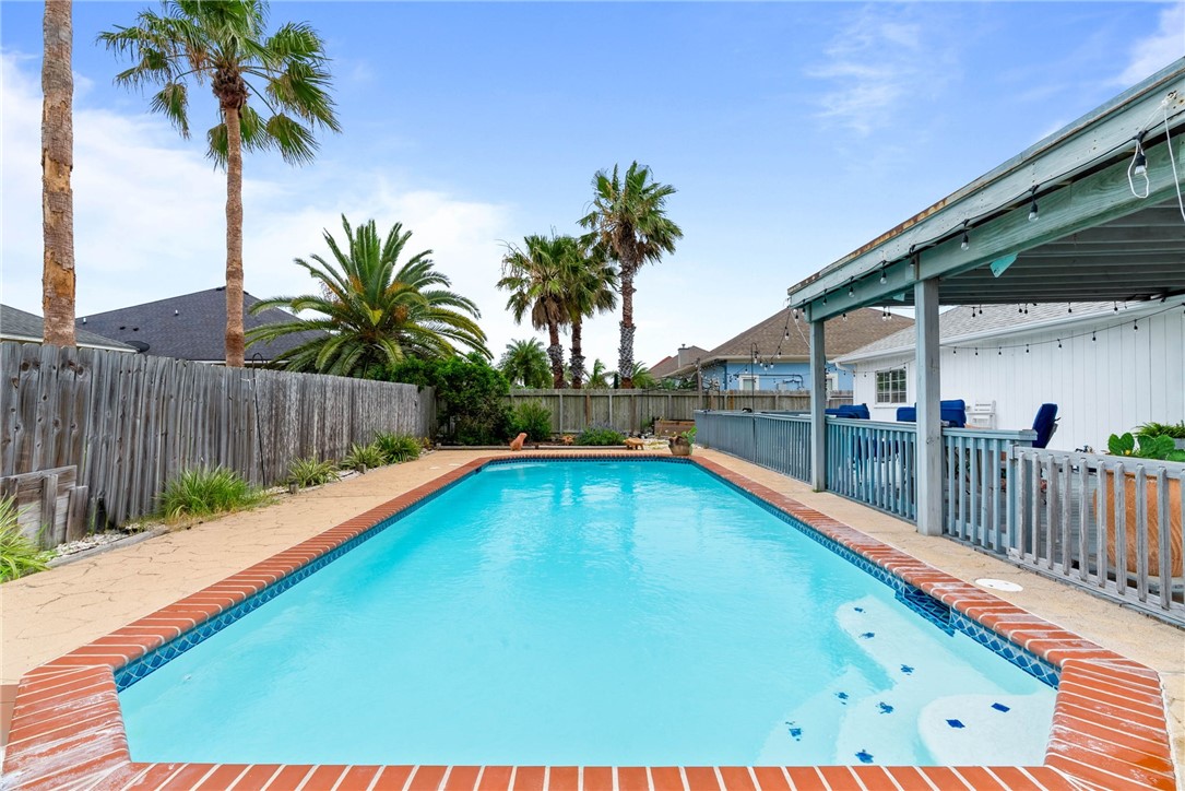 15814 Almeria Avenue Corpus Christi TX 78418