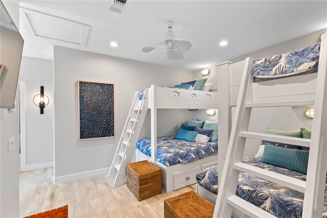 124 Channelview Rockport TX 78382