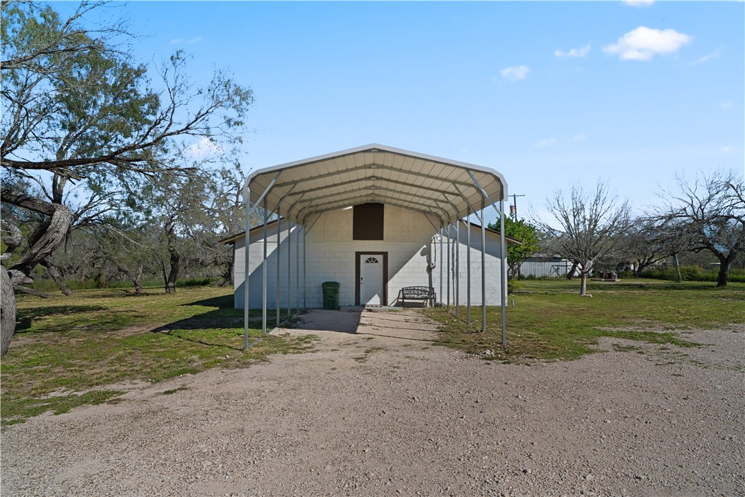 12318 Highway 359 Sandia TX 78383