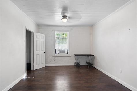 12318 Highway 359 Sandia TX 78383