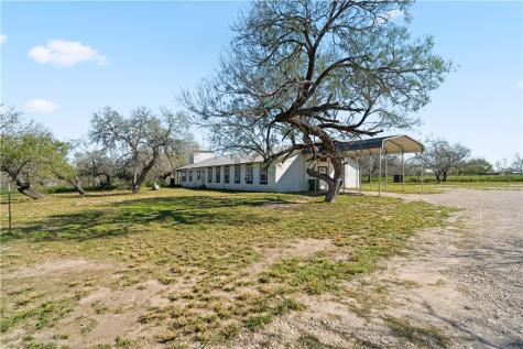 12318 Highway 359 Sandia TX 78383