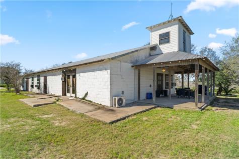 12318 Highway 359 Sandia TX 78383