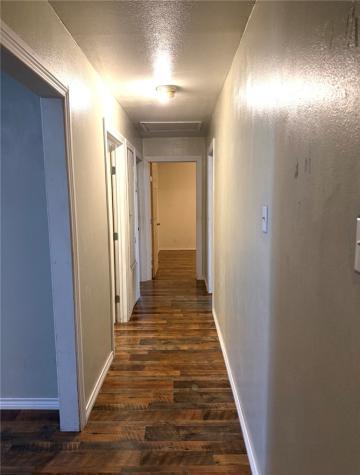 401 Parklane Street Freer TX 78357