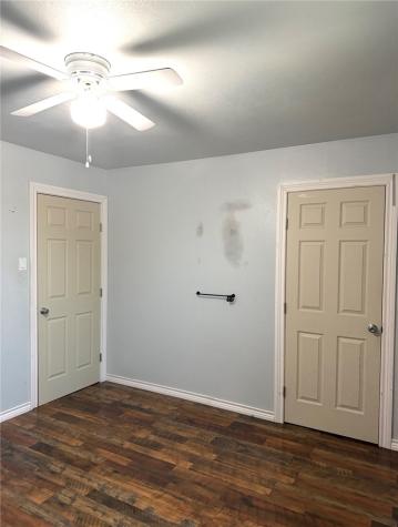 401 Parklane Street Freer TX 78357