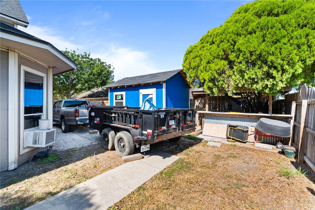 4922 Kerrville Drive Corpus Christi TX 78413