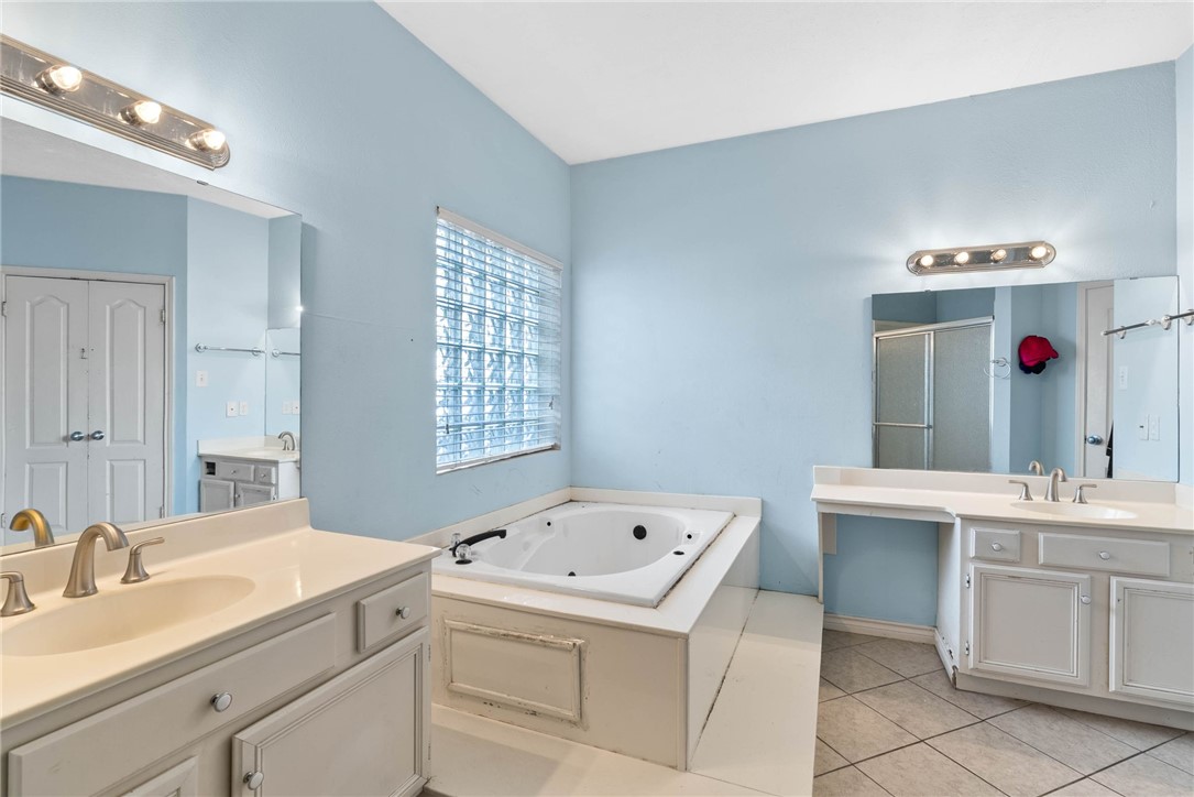 4922 Kerrville Drive Corpus Christi TX 78413