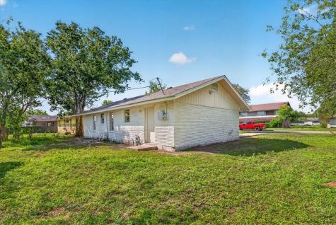 510 Blanco Street Taft TX 78390