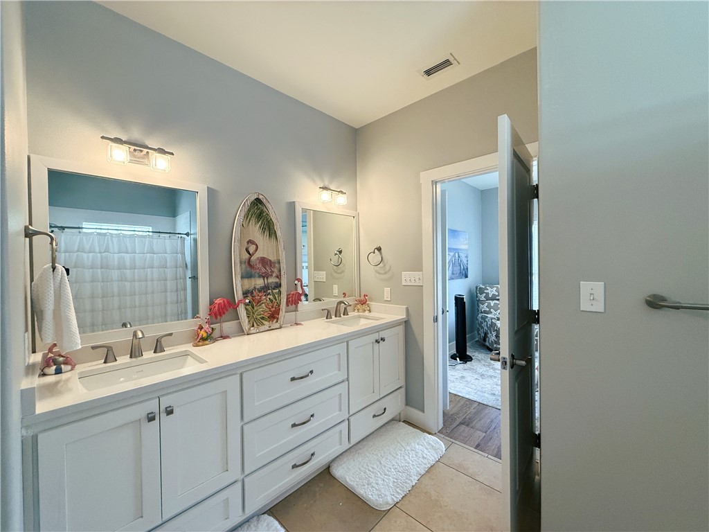 480 Bayside Drive Port Aransas TX 78373