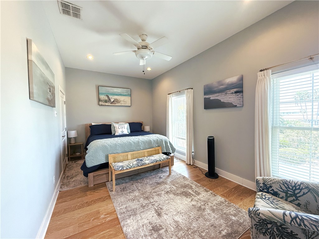 480 Bayside Drive Port Aransas TX 78373