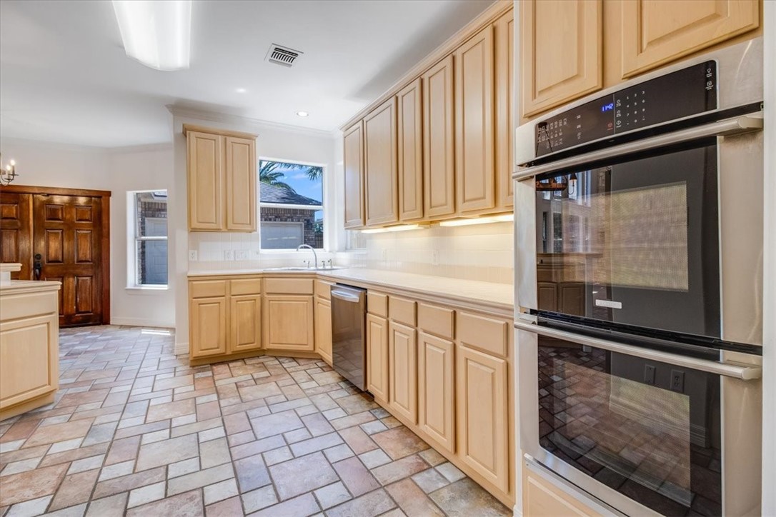 6302 Grandvilliers Drive Corpus Christi TX 78414